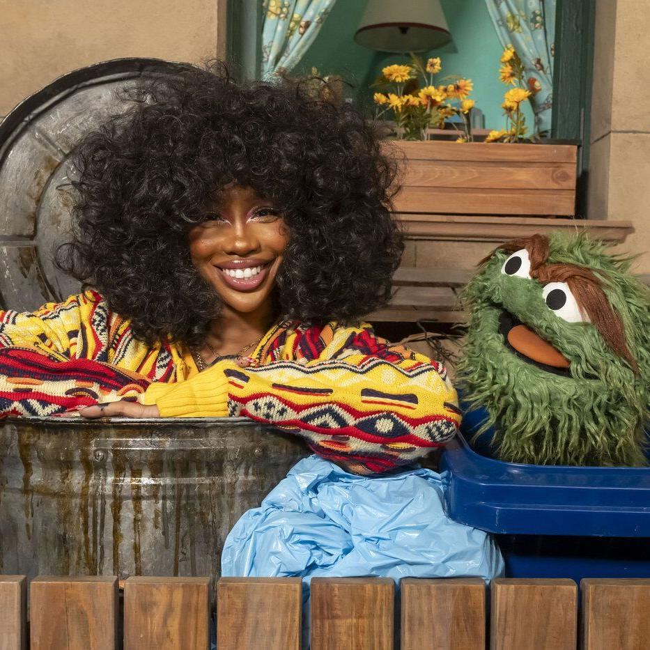 Elmo tells all: 'Sesame Street' 55th season features SZA, Chris Stapleton, Reneé Rapp and more